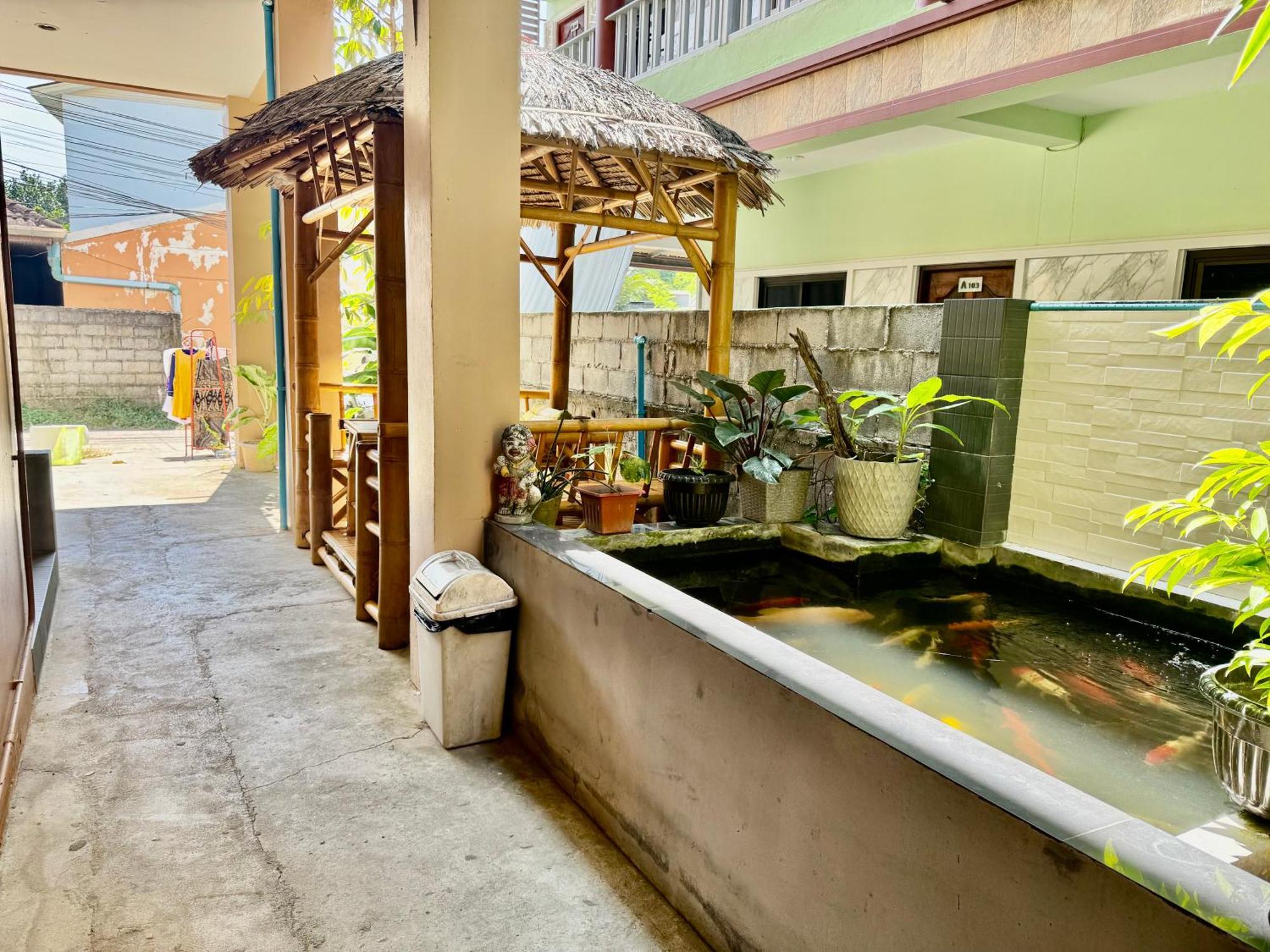 Golf House Hotell Nai Yang Beach Exteriör bild